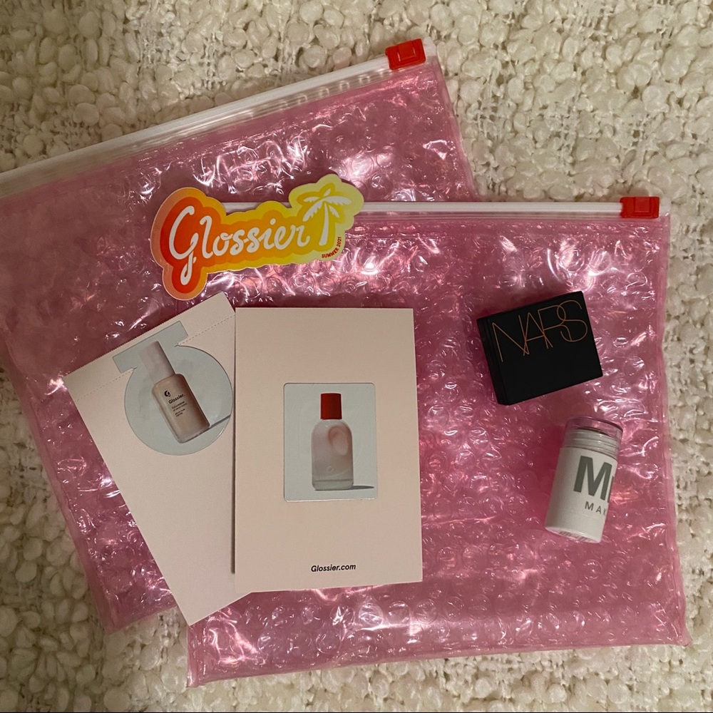 Glossier bundle + bronzer duo